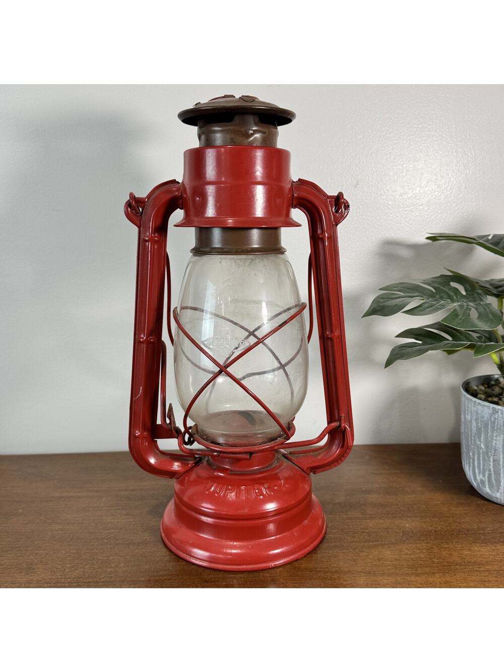 Vintage Jupiter Kerosene Lantern Red Metal Oil Lamp Rustic Decor Camping Light